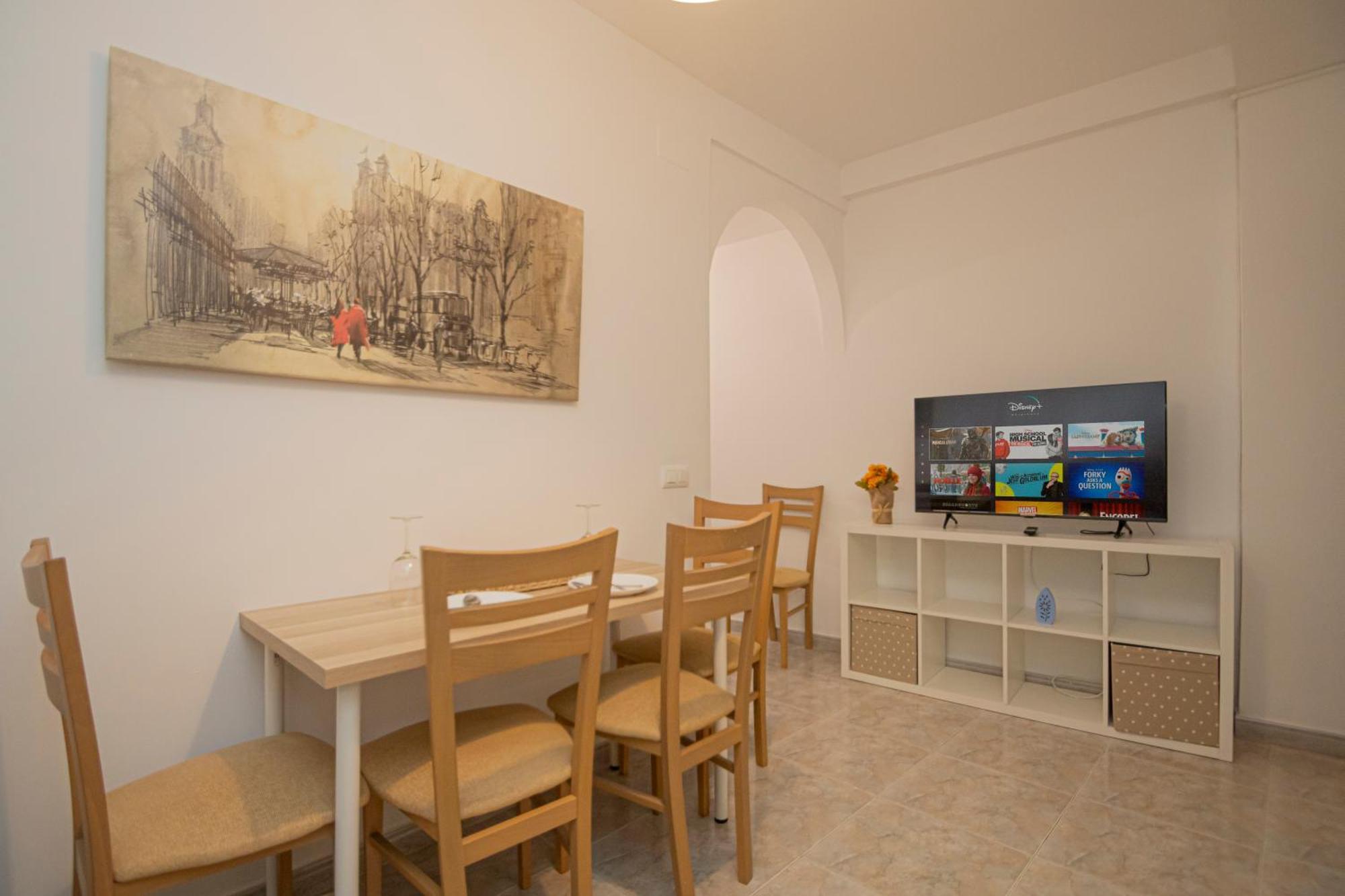 3 Bedroom In The Heart Of Triana Seville